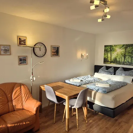 Naturblick Am Rothaarsteig Neue Moderne Mit 2 Badezimmern 2 Kuechen Inklusive Highspeed Internet Flatrate 2x Xxl Boxspringbett 2x Terrassen Und 2x Pkw Parkplaetze 10 Minuten Bis Willingen Ideal Fuer Touristen Und Geschaeftsleute Mit Mws * Brilon
