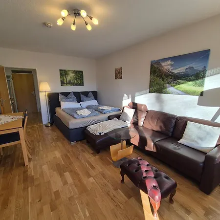 Naturblick Am Rothaarsteig Neue Moderne Mit 2 Badezimmern 2 Kuechen Inklusive Highspeed Internet Flatrate 2x Xxl Boxspringbett 2x Terrassen Und 2x Pkw Parkplaetze 10 Minuten Bis Willingen Ideal Fuer Touristen Und Geschaeftsleute Mit Mws