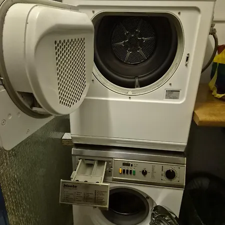 Naturblick Am Rothaarsteig Neue Moderne Mit 2 Badezimmern 2 Kuechen Inklusive Highspeed Internet Flatrate 2x Xxl Boxspringbett 2x Terrassen Und 2x Pkw Parkplaetze 10 Minuten Bis Willingen Ideal Fuer Touristen Und Geschaeftsleute Mit Mws *