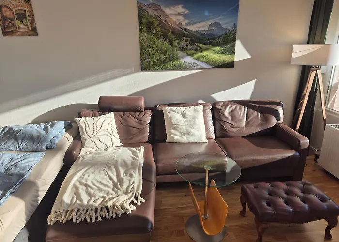 Naturblick Am Rothaarsteig Neue Moderne Mit 2 Badezimmern 2 Kuechen Inklusive Highspeed Internet Flatrate 2x Xxl Boxspringbett 2x Terrassen Und 2x Pkw Parkplaetze 10 Minuten Bis Willingen Ideal Fuer Touristen Und Geschaeftsleute Mit Mws Brilon