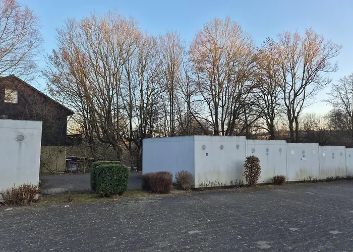 Naturblick Am Rothaarsteig Neue Moderne Mit 2 Badezimmern 2 Kuechen Inklusive Highspeed Internet Flatrate 2x Xxl Boxspringbett 2x Terrassen Und 2x Pkw Parkplaetze 10 Minuten Bis Willingen Ideal Fuer Touristen Und Geschaeftsleute Mit Mws Apartmán Brilon